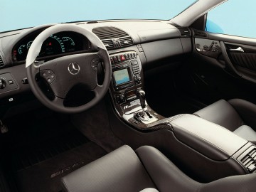  Mercedes CL 55 AMG F1 -  Z techniką rodem z aut wyścigowych
